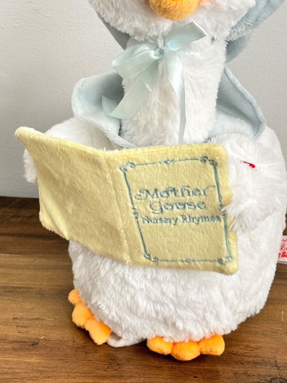 Cuddle Barn Mother Goose Story Time Plush Moving Talking Nursery Rhymes Musical - Picture 5 of 12